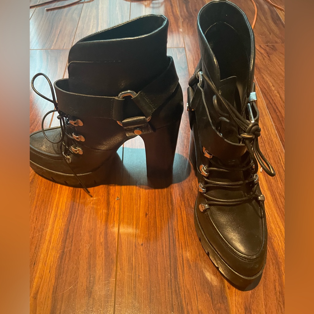 Zara Black Lace Up Boot Heels